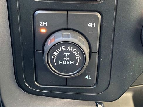 Used 2025 Ford F150 XLT w/ Equipment Group 302A MID image 2