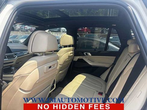 Used 2021 BMW X5 xDrive40i w/ Executive Package AWD/4WD image 3
