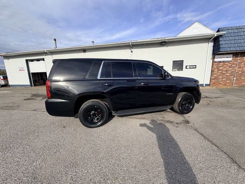 Used 2015 Chevrolet Tahoe Police 4x2 4dr SUV w/ Remote Keyless Entry Package image 9