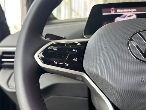 New 2026 Volkswagen ID.4 Pro RWD image 23