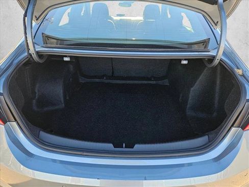 Used 2024 Chevrolet Malibu LT image 6