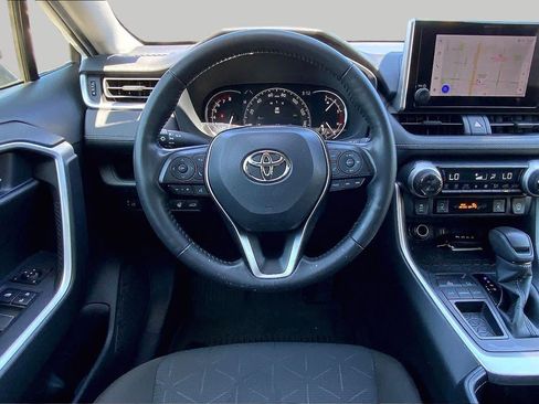 Used 2024 Toyota RAV4 XLE w/ Convenience Package FWD image 5