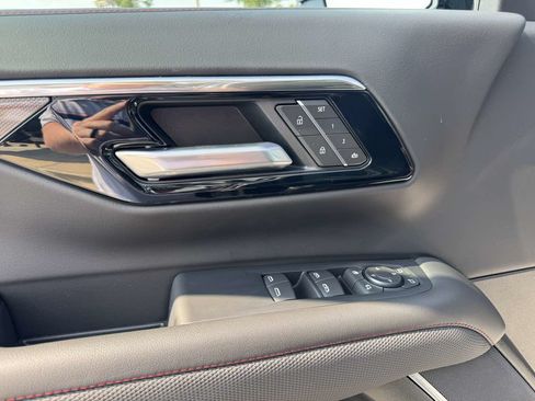 Used 2026 Chevrolet Tahoe RST w/ Comfort Package RWD image 16