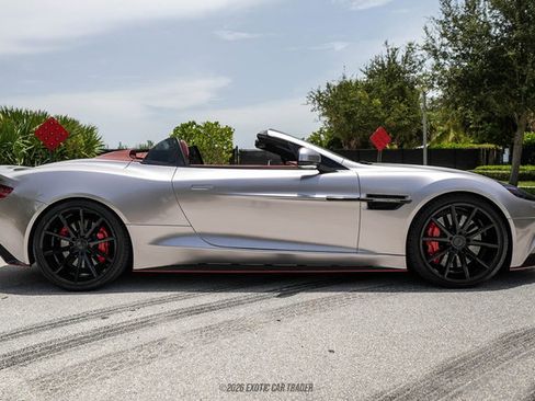 Used 2014 Aston Martin Vanquish Volante RWD image 7