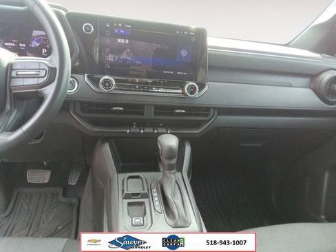 Used 2024 Chevrolet Colorado W/T RWD image 12