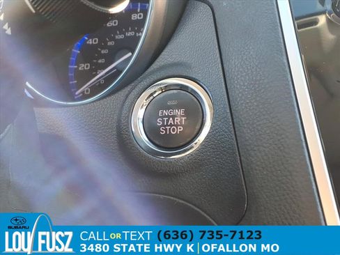 Used 2019 Subaru Outback 2.5i Limited w/ Popular Package #2 image 16