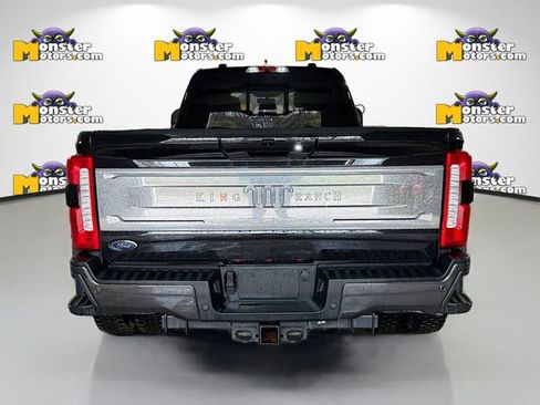 Used 2025 Ford F450 King Ranch w/ FX4 Off-Road Package image 5