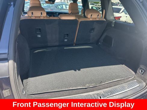 Used 2022 Jeep Grand Cherokee Summit w/ Luxury Tech Group V image 22