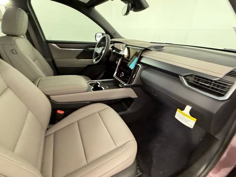 New 2026 GMC Acadia Elevation w/ Super Cruise Package image 38