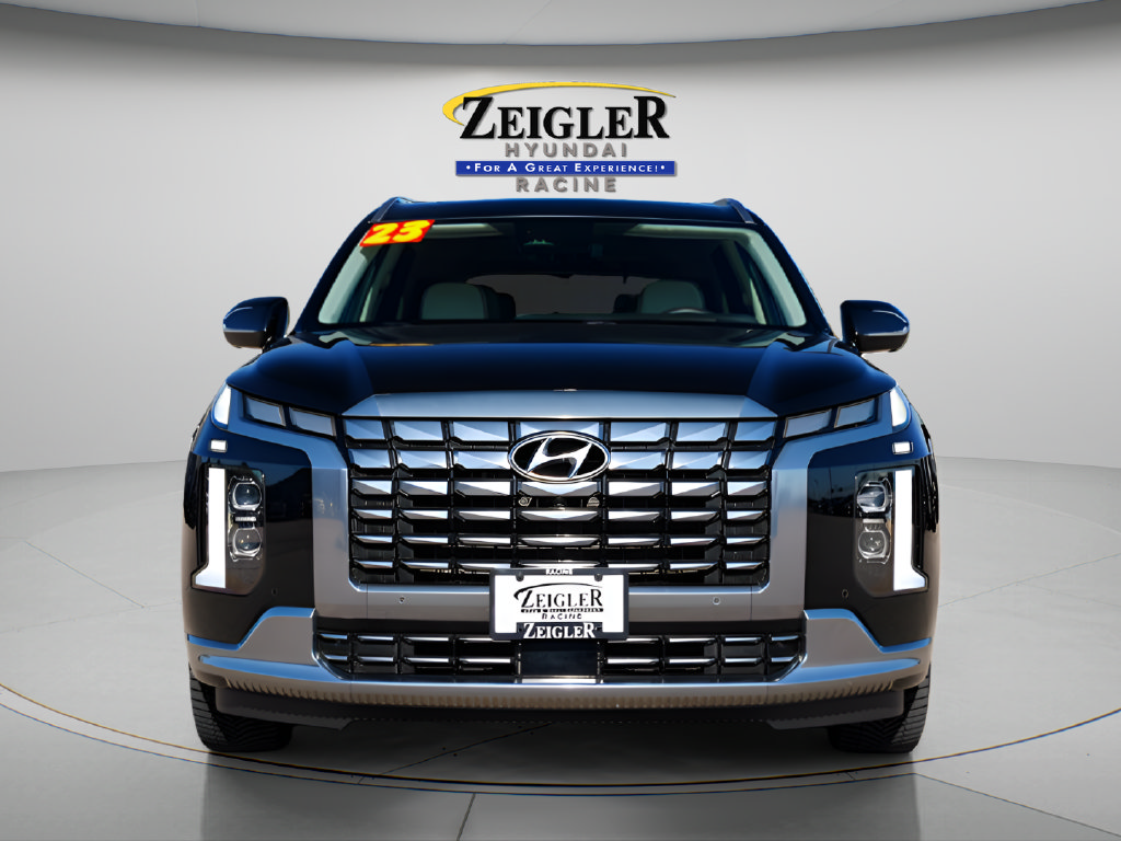 Used 2023 Hyundai Palisade Calligraphy AWD/4WD image 2