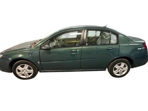 Used 2007 Saturn ION Level 2 w/ Preferred Pkg FWD image 2