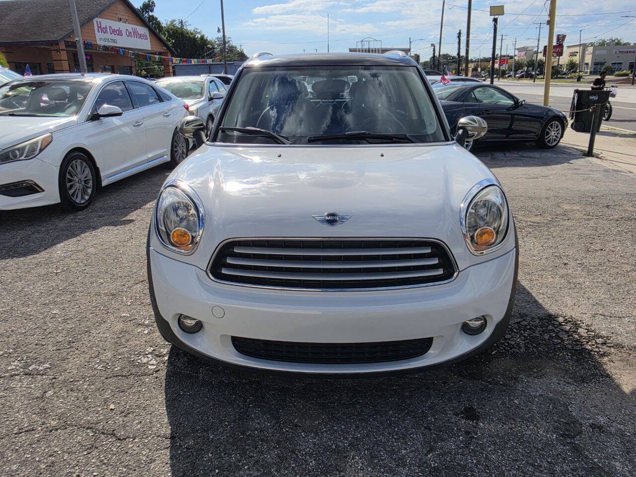 Used 2013 MINI Cooper Countryman FWD image 2