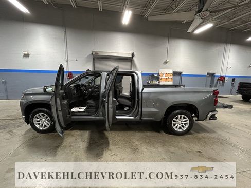 Used 2020 Chevrolet Silverado 1500 LT w/ All-Star Edition image 11
