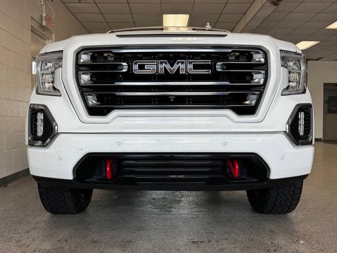 Used 2019 GMC Sierra 1500 AT4 w/ AT4 Premium Package AWD/4WD image 4