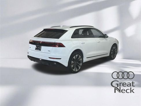 Used 2025 Audi Q8 Premium Plus w/ Premium Plus Package AWD/4WD image 11