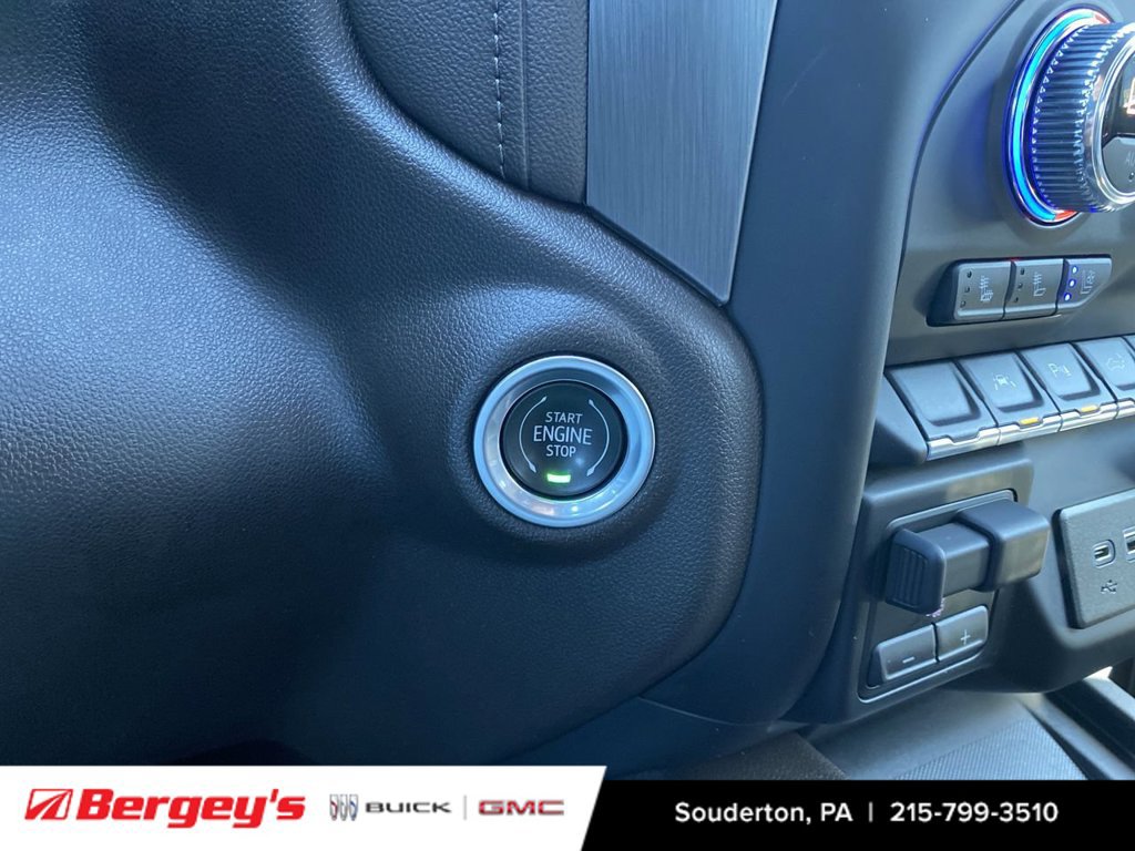 Used 2022 GMC Sierra 1500 Denali w/ Denali Premium Package AWD/4WD image 20