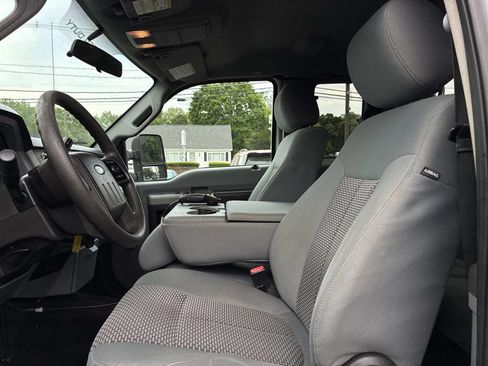 Used 2014 Ford F250 XLT w/ Snow Plow Prep Package AWD/4WD image 17