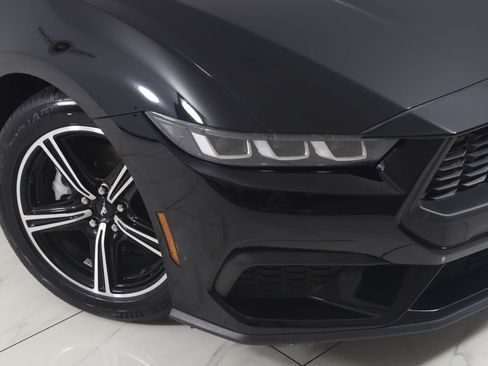 Used 2024 Ford Mustang Premium RWD image 17