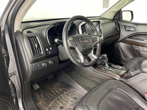 Used 2016 GMC Canyon SLT w/ Driver Alert Package image 3