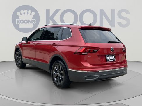 Used 2022 Volkswagen Tiguan SE AWD/4WD image 4