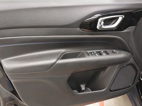 New 2026 Jeep Compass Latitude image 24