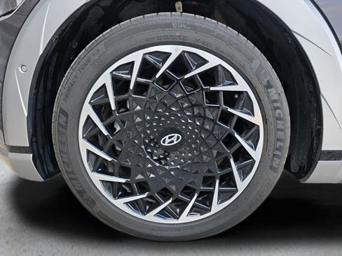 Used 2024 Hyundai Ioniq 5 Limited image 11