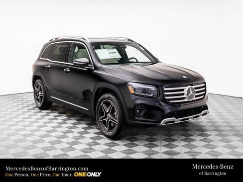 New 2026 Mercedes-Benz GLB 250 4MATIC image 8