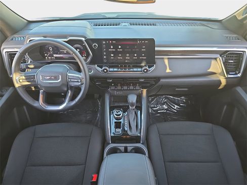 Used 2024 GMC Canyon Elevation w/ Convenience Package image 10