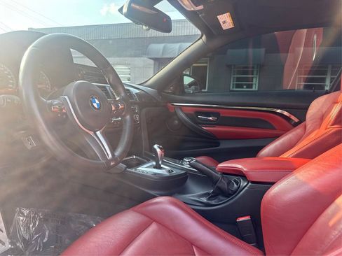 Used 2016 BMW M4 Coupe w/ Executive Package RWD image 9