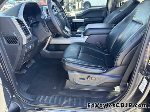 Used 2020 Ford F350 Lariat image 11