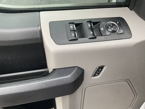 Used 2019 Ford F150 XL w/ Equipment Group 101A Mid AWD/4WD image 22