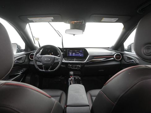 Used 2024 Chevrolet Trax RS w/ Driver Confidence Package image 23