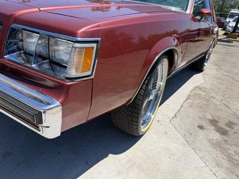 Used 1987 Buick Regal Limited RWD image 20