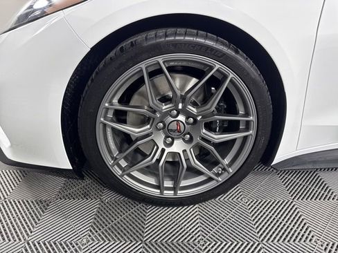 New 2026 Chevrolet Corvette Z06 w/ Stealth Interior Trim Package image 11