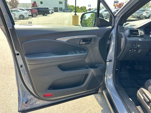 Used 2022 Honda Passport EX-L image 15