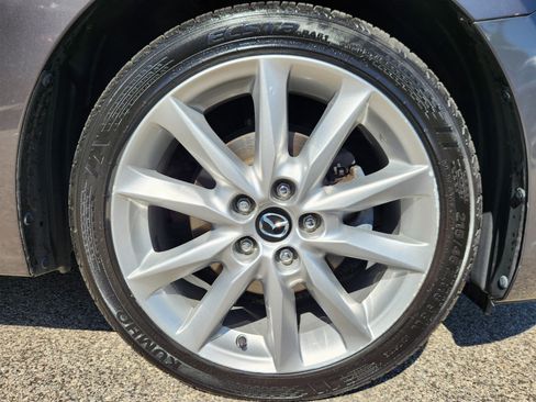Used 2017 MAZDA MAZDA3 Grand Touring w/ Premium Equipment Package FWD image 21