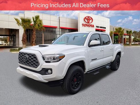 Certified 2023 Toyota Tacoma TRD Sport w/ Advanced Technology Package AWD/4WD image 9