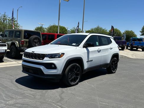 New 2026 Jeep Compass Latitude AWD/4WD image 2