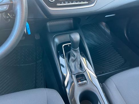 Used 2020 Toyota Corolla LE image 14