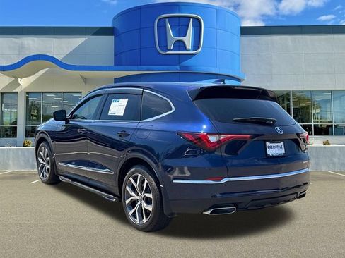 Used 2024 Acura MDX SH-AWD w/ Technology Package image 4