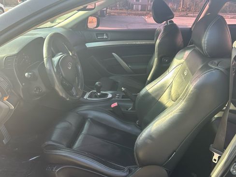 Used 2010 INFINITI G37 Sport w/ Navigation Pkg image 10