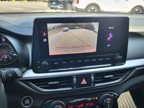 Certified 2023 Kia Forte GT-Line w/ GT-Line Premium Package FWD image 17