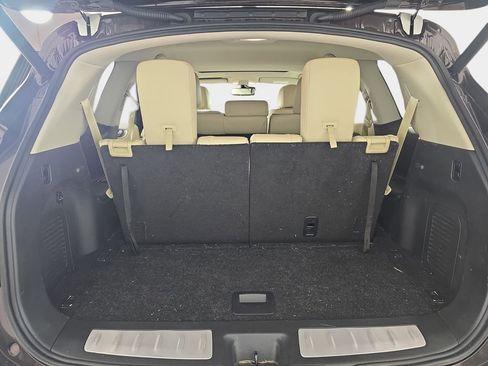 Used 2020 INFINITI QX60 Luxe w/ Essential Package image 13