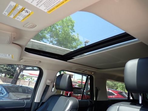 Used 2023 Ford Expedition Max XLT AWD/4WD image 16