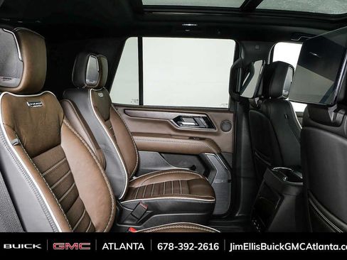 Used 2026 GMC Yukon Denali Ultimate AWD/4WD image 23