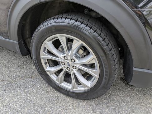 Used 2021 Ford Explorer XLT w/ Equipment Group 202A image 37