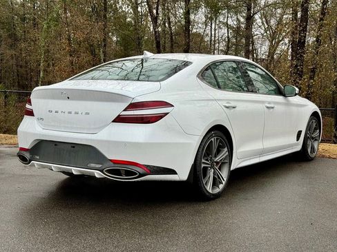 Used 2025 Genesis G70 2.5T w/ Sport Prestige Package image 13