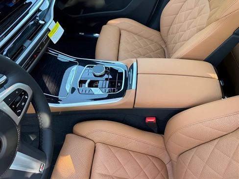 New 2026 BMW X5 sDrive40i w/ M Sport Package RWD image 21