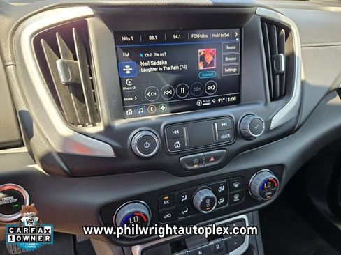 Used 2024 GMC Terrain SLT AWD/4WD image 23