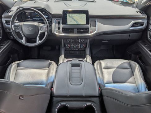 Used 2024 Chevrolet Suburban Z71 w/ Luxury Package AWD/4WD image 26